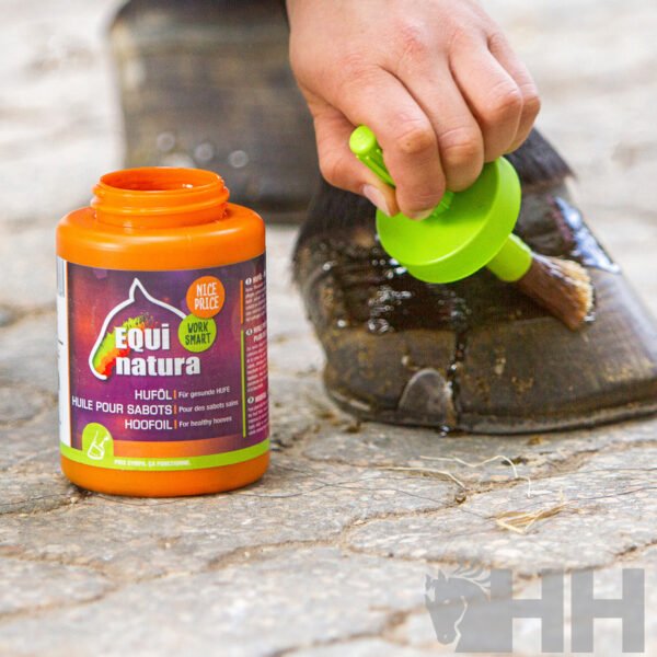 ACEITE EQUINATURA HOOF OIL PARA CASCOS - Imagen 2
