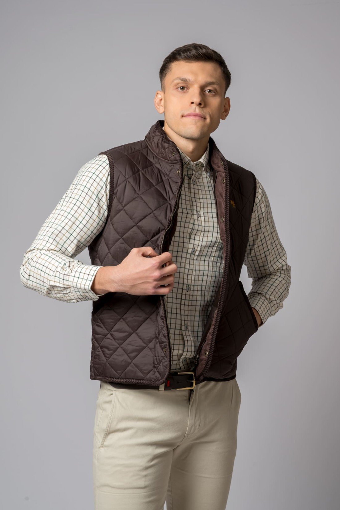 CHALECO MELTON MARRÓN - Imagen 3