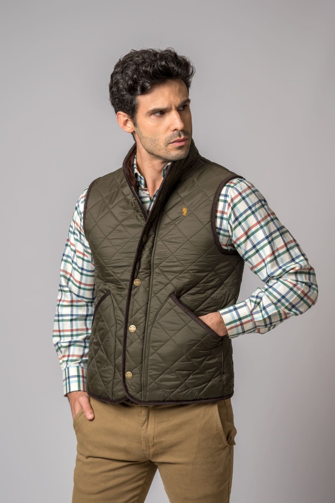 CHALECO MELTON VERDE - Imagen 3
