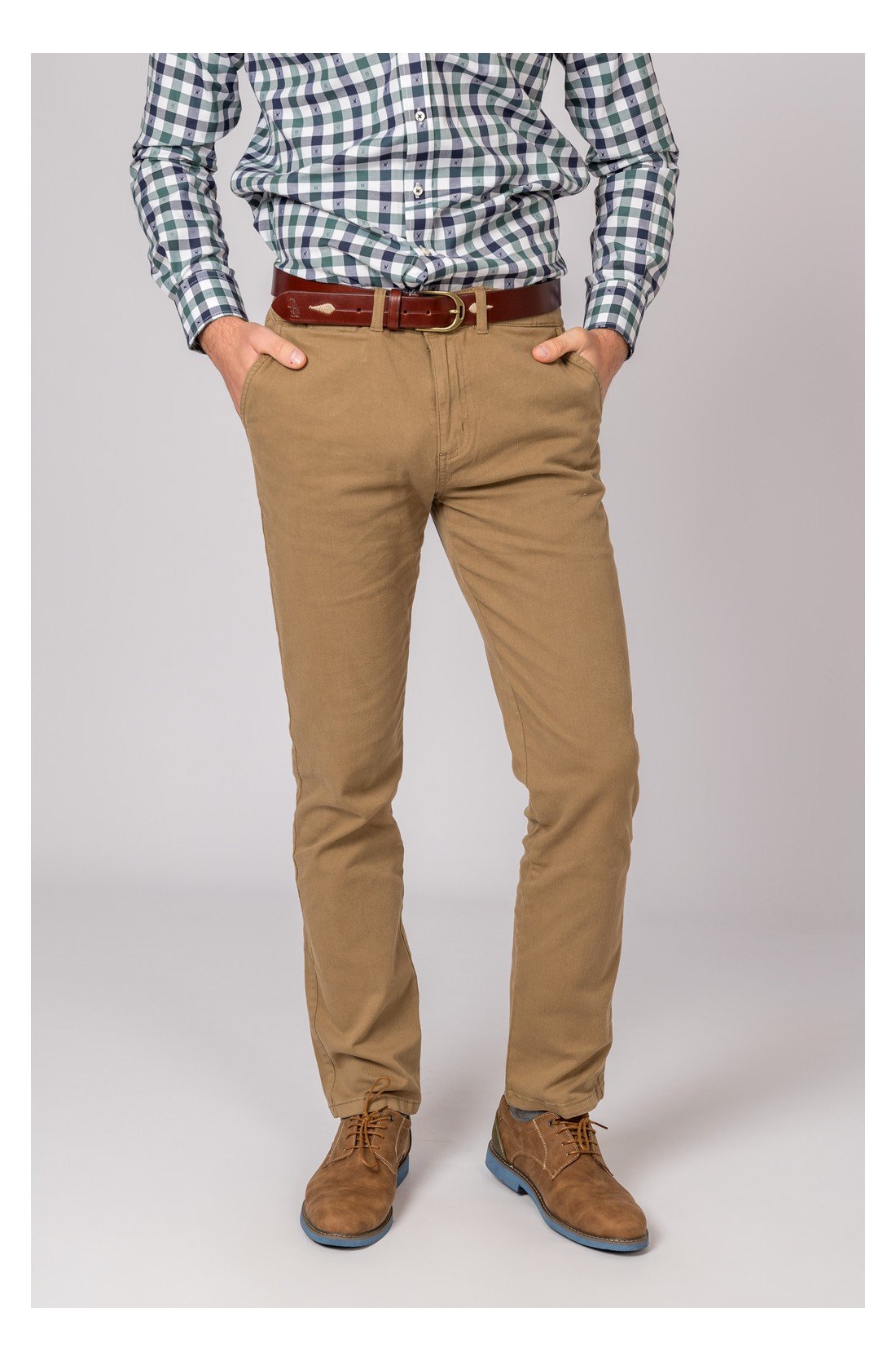 PANTALON CHINO CLASSIC CAMEL - Imagen 2
