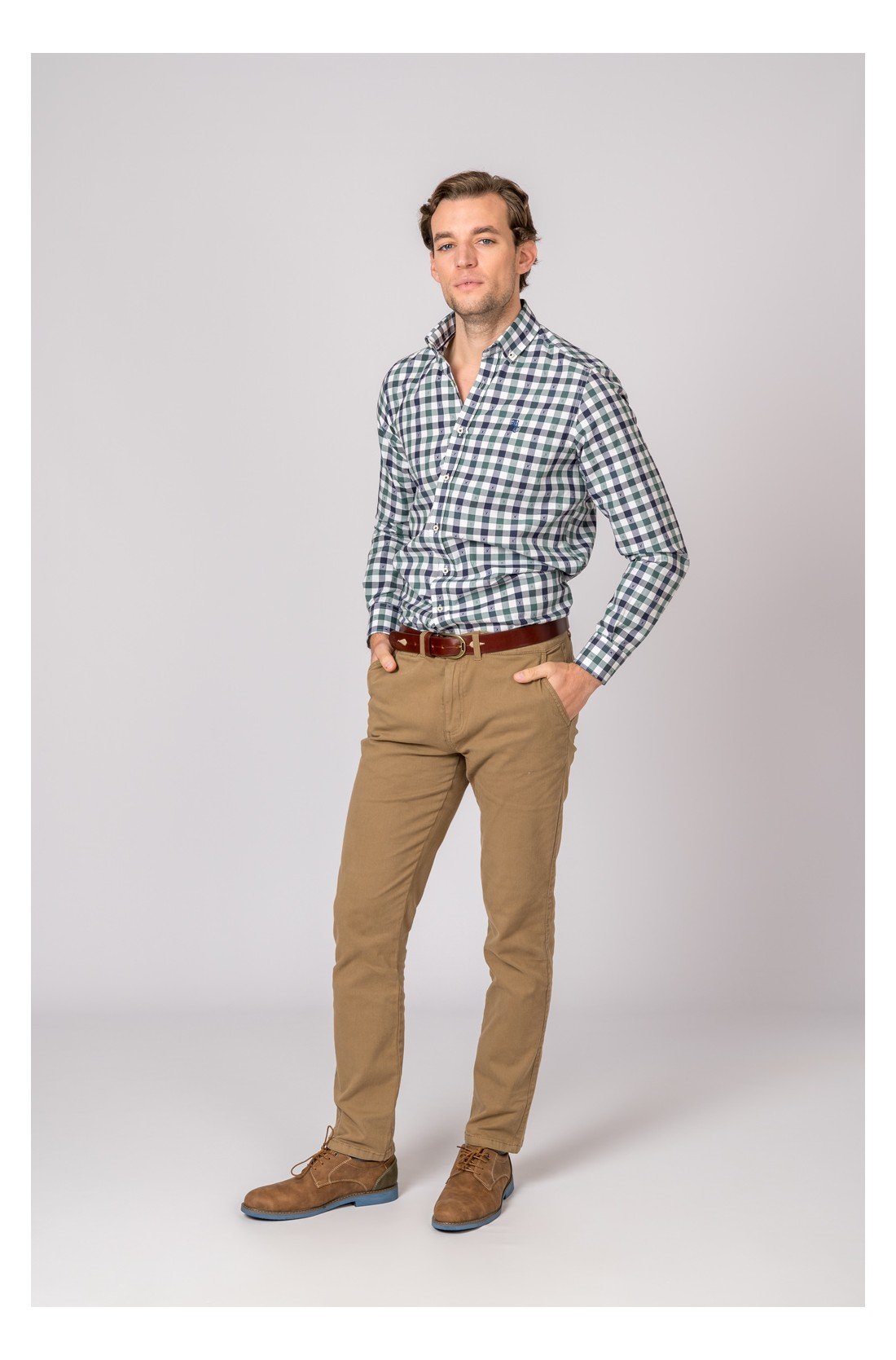 PANTALON CHINO CLASSIC CAMEL - Imagen 3
