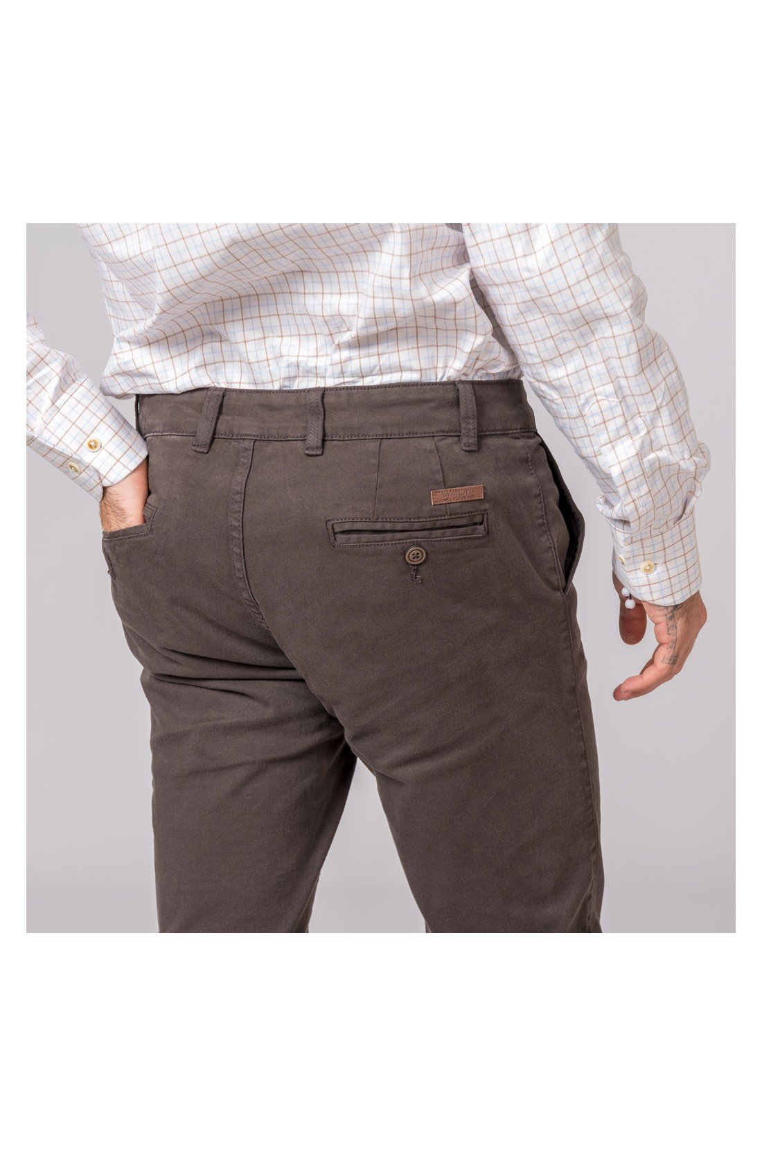PANTALON CHINO CLASSIC MARRÓN