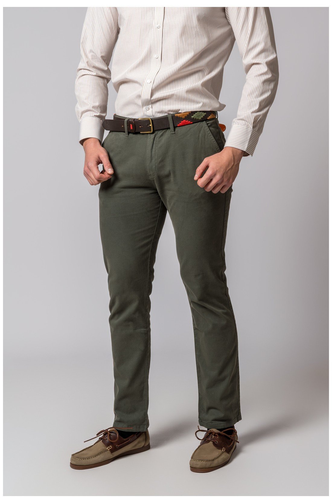 PANTALON CHINO CLASSIC VERDE - Imagen 3