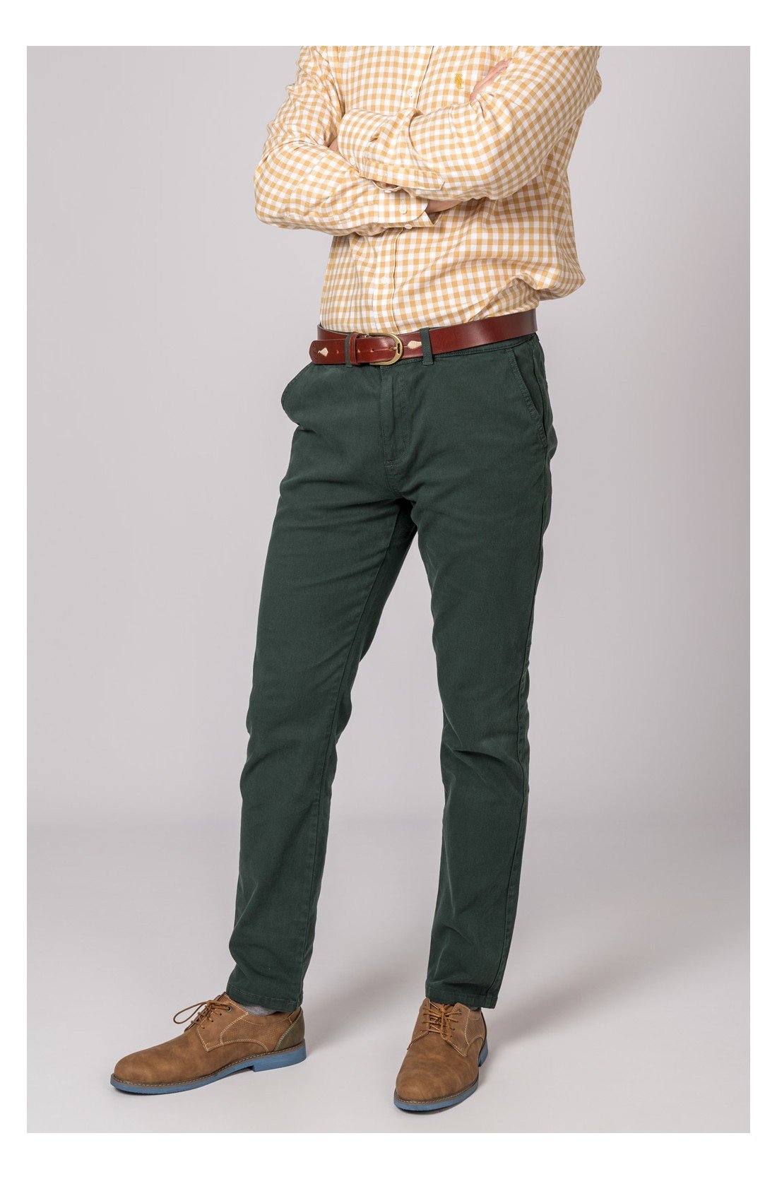 PANTALON CHINO CLASSIC VERDE BOSQUE - Imagen 2