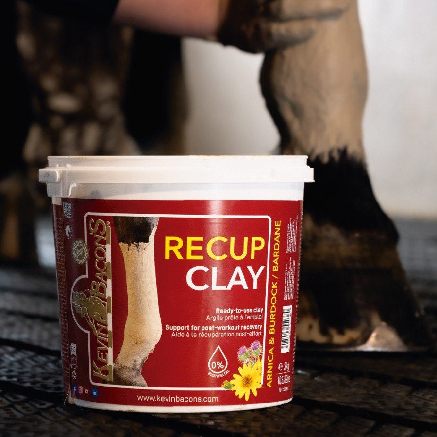 Arcilla Kevin Bacon's Recup Clay con árnica y bardana