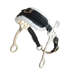 Bocado hackamore cromado, muserola con borrego sintético