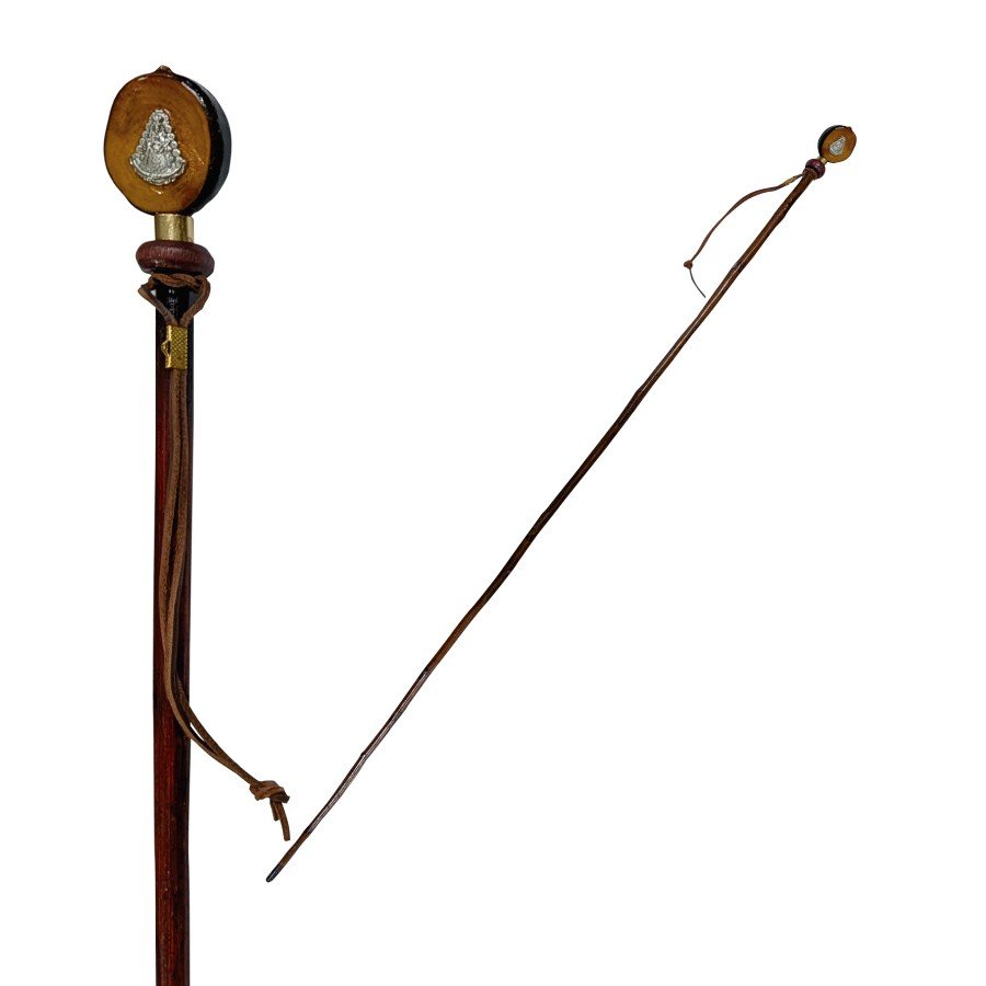 Fusta de madera pomo con fornitura - Imagen 3
